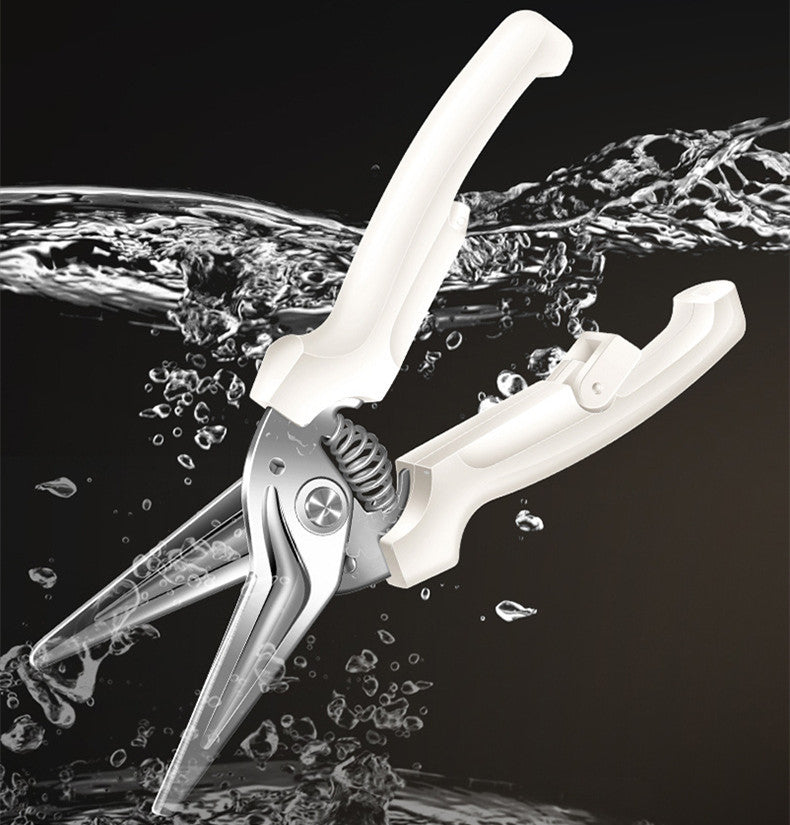 Multi-Functional Magnetic Kitchen Scissors – Innovative Household Gadget with Suction Storage