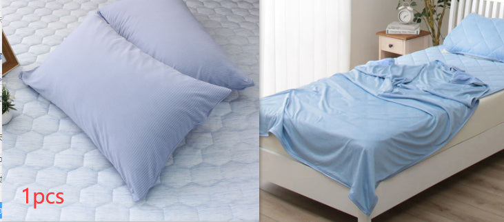 Cooling Summer Blanket – Breathable Heat-Absorbing Fiber with Washable Cover