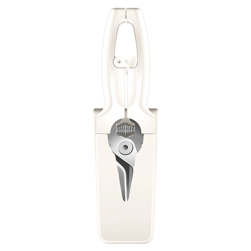 Multi-Functional Magnetic Kitchen Scissors – Innovative Household Gadget with Suction Storage